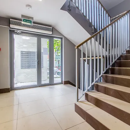 With Terrace Apartament *